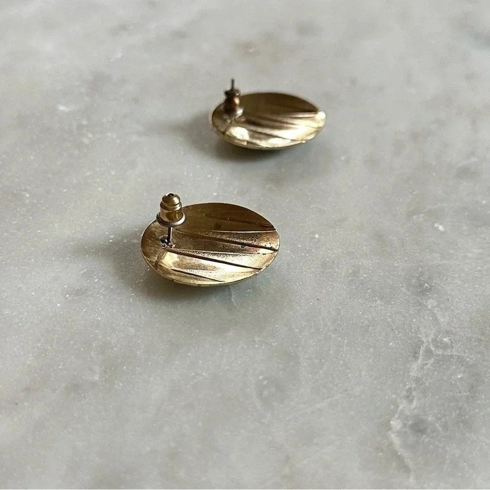 Vintage 80s Earrings Gold Tone Teal Enamel Large Round Disc Studs Statement - Picture 7 of 8